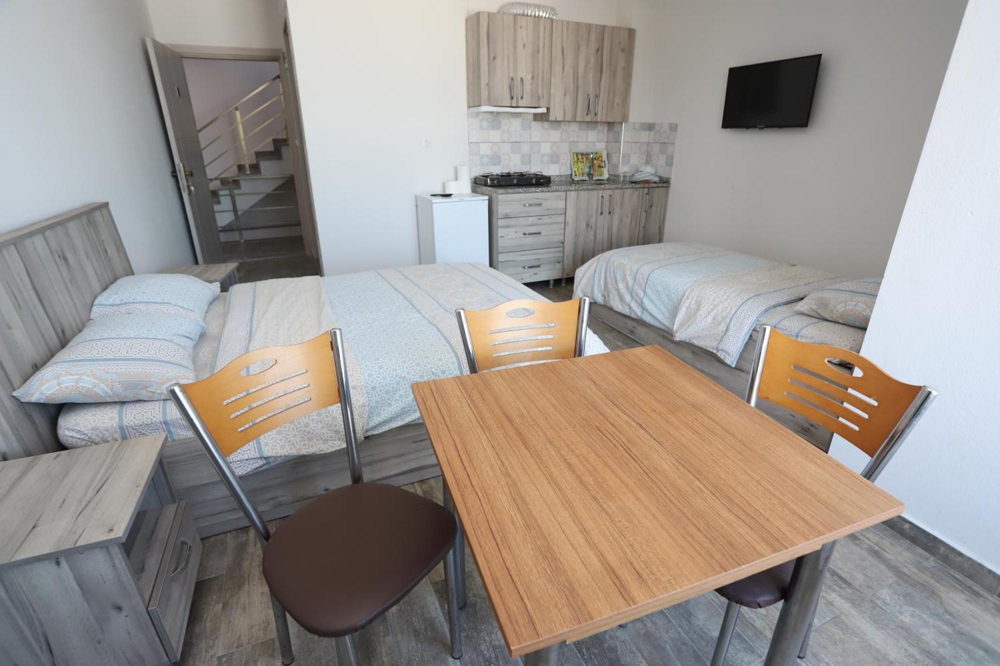 Rueya Pansiyon Apart Otel Yukarı Yukarı Kocaali Exteriör bild